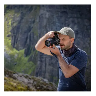 Canon EOS RP mikrojärjestelmäkamera + 24-105 mm objektiivi